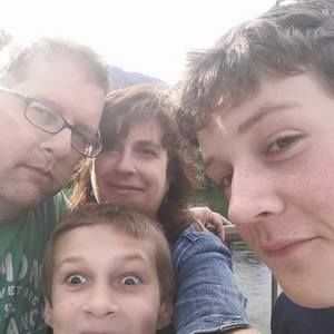 Meet your Posher, Sherri